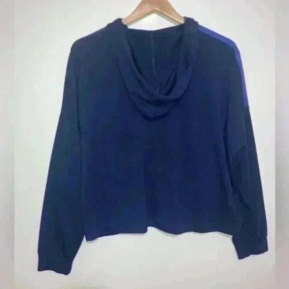 SPLENDID METALLIC STRIPED DOLMAN SLEEVE HOODED JACKET NEW - Picture 4 of 8